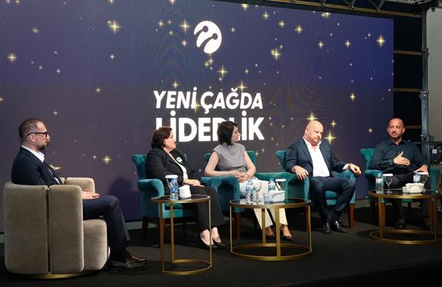 Kuzey Kıbrıs Turkcell liderlik buluşmasında iş dünyasının geleceği konuşuldu