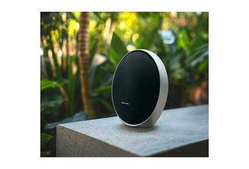 Harman Kardon Onyx Studio 9
